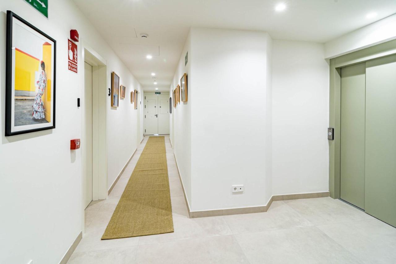 Seaclub Suites Estepona By Roomservices Eksteriør billede