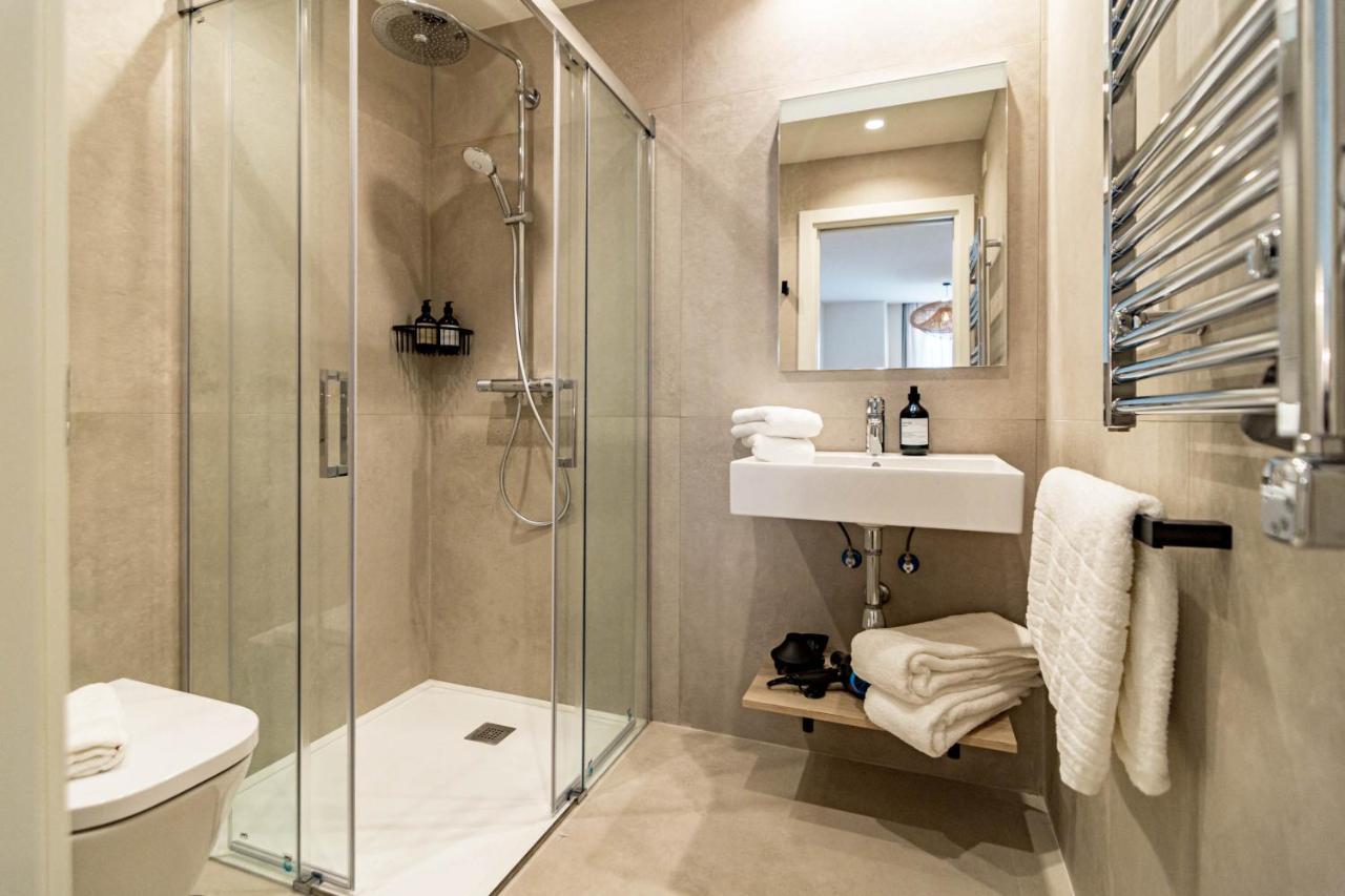 Seaclub Suites Estepona By Roomservices Eksteriør billede